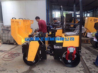 全液壓小型壓路機是什么概念？為什么叫全液壓