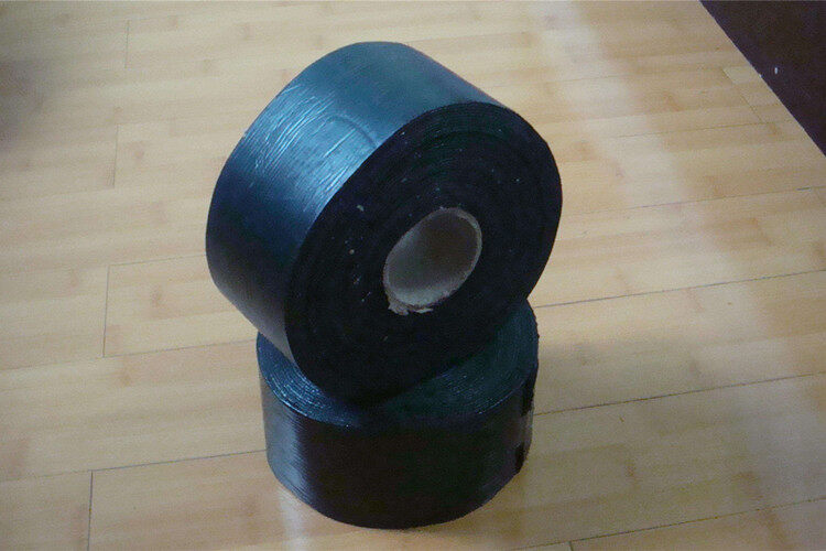 抗裂貼在道路施工的四大作用，看完很受益